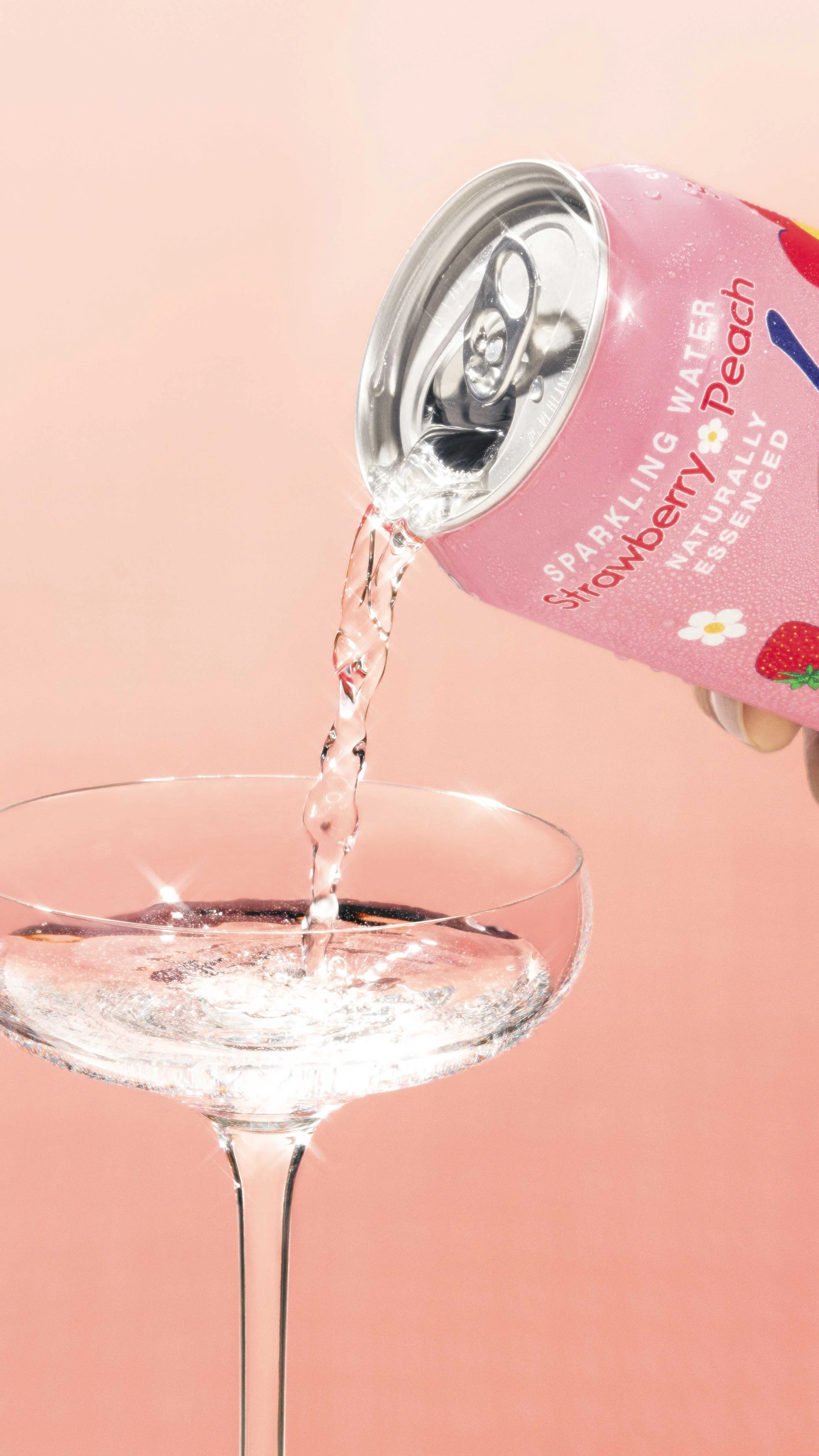 LaCroix-2024-STRAWBERRY-PEACH-POUR-1.jpg