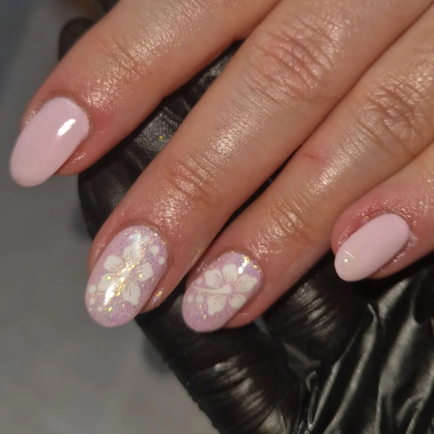 Prettiest Pink 💗

#gardenspahoughton #houghtononthehill #nails #nailart #nailsofinstagram #manicure #nailsoftheday #gelnails #nailsart #nail #beauty #naildesign #nailsnailsnails #nailtech #nailsdesign #acrylicnails #nailstagram #explorepage #naildes