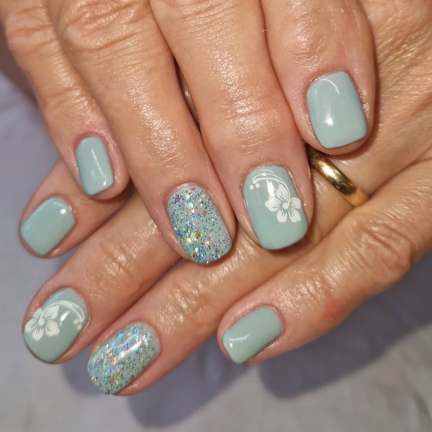 🌸

#gardenspahoughton #houghtononthehill #nails #nailart #nailsofinstagram #manicure #nailsoftheday #gelnails #nailsart #nail #beauty #naildesign #nailsnailsnails #nailtech #nailsdesign #acrylicnails #nailstagram #explorepage #naildesigns #nailartis