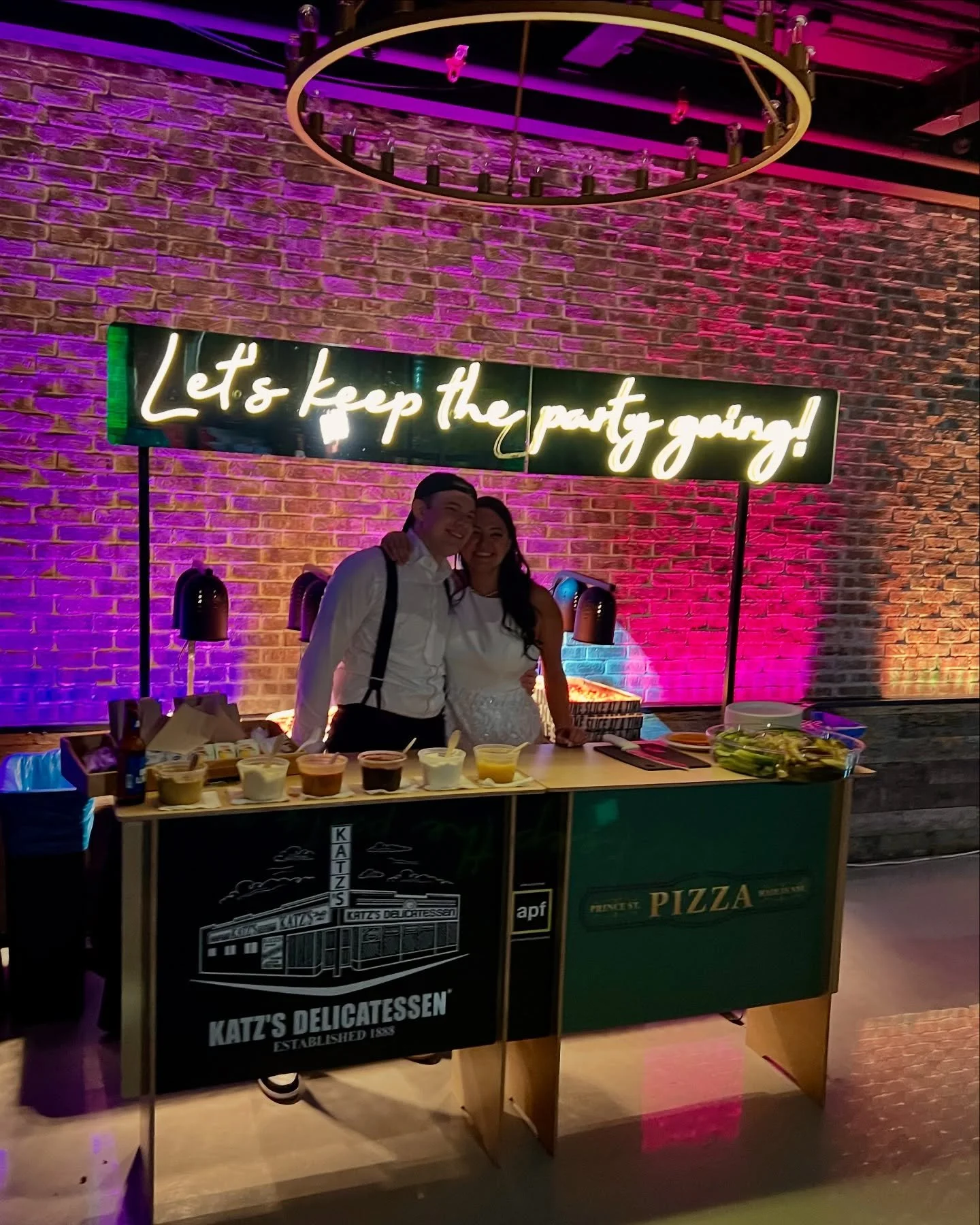 Thank you Gaby and Matt for having us along for your after party! 🎉 &hearts;️ Great group that danced the night away. Special thanks to @ravelevents for the amazing hospitality. Enjoy!

#weddingafterparty #weddingfoodideas #weddingideas #weddingplan