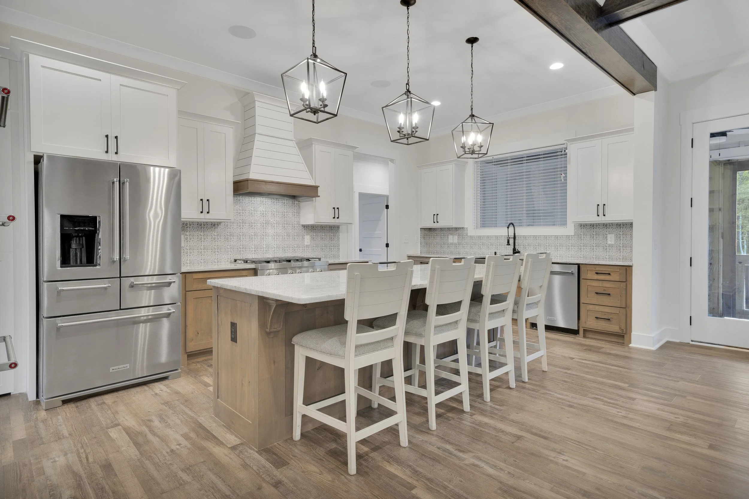 Ainsworth Homes, LLC