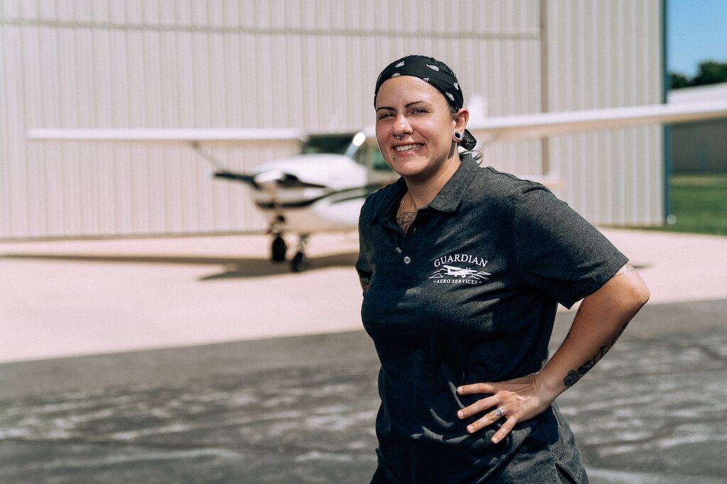 airplane-mechanic-team.jpg