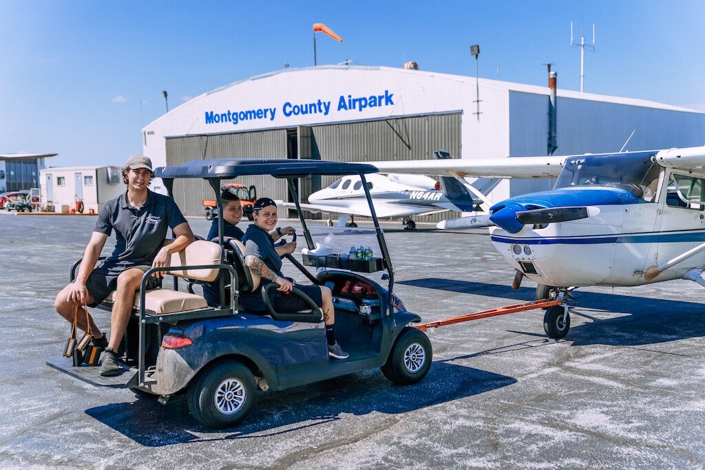 airplane-maintenance-services.jpg