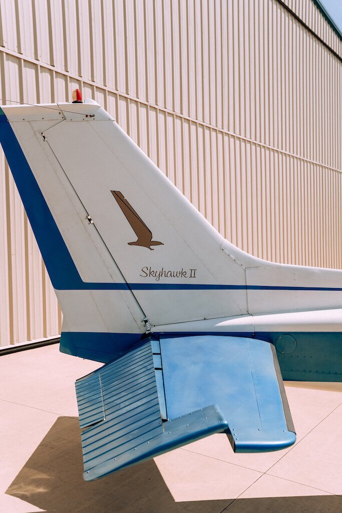 skyhawk-cessna-plane.jpg