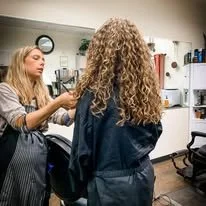 --Chloe Rae-Mid Curly 2C-3A MarvelCut: Level 3: Master DevaCurl, Rezo and Vidal Sassoon ABC Precision Dry Cut Inspired