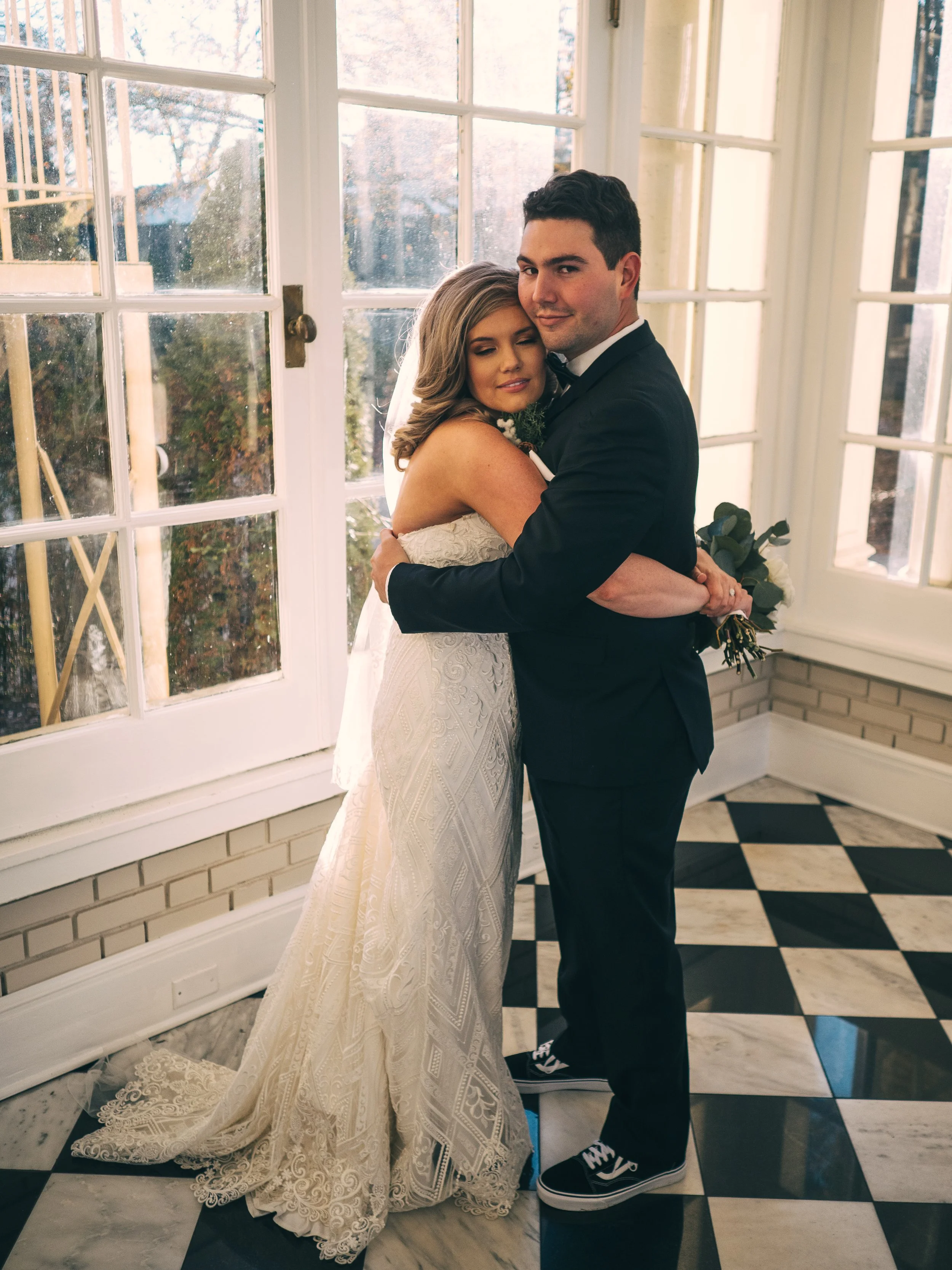 Tyler and Leslie Wedding Portraits Separk Mansion