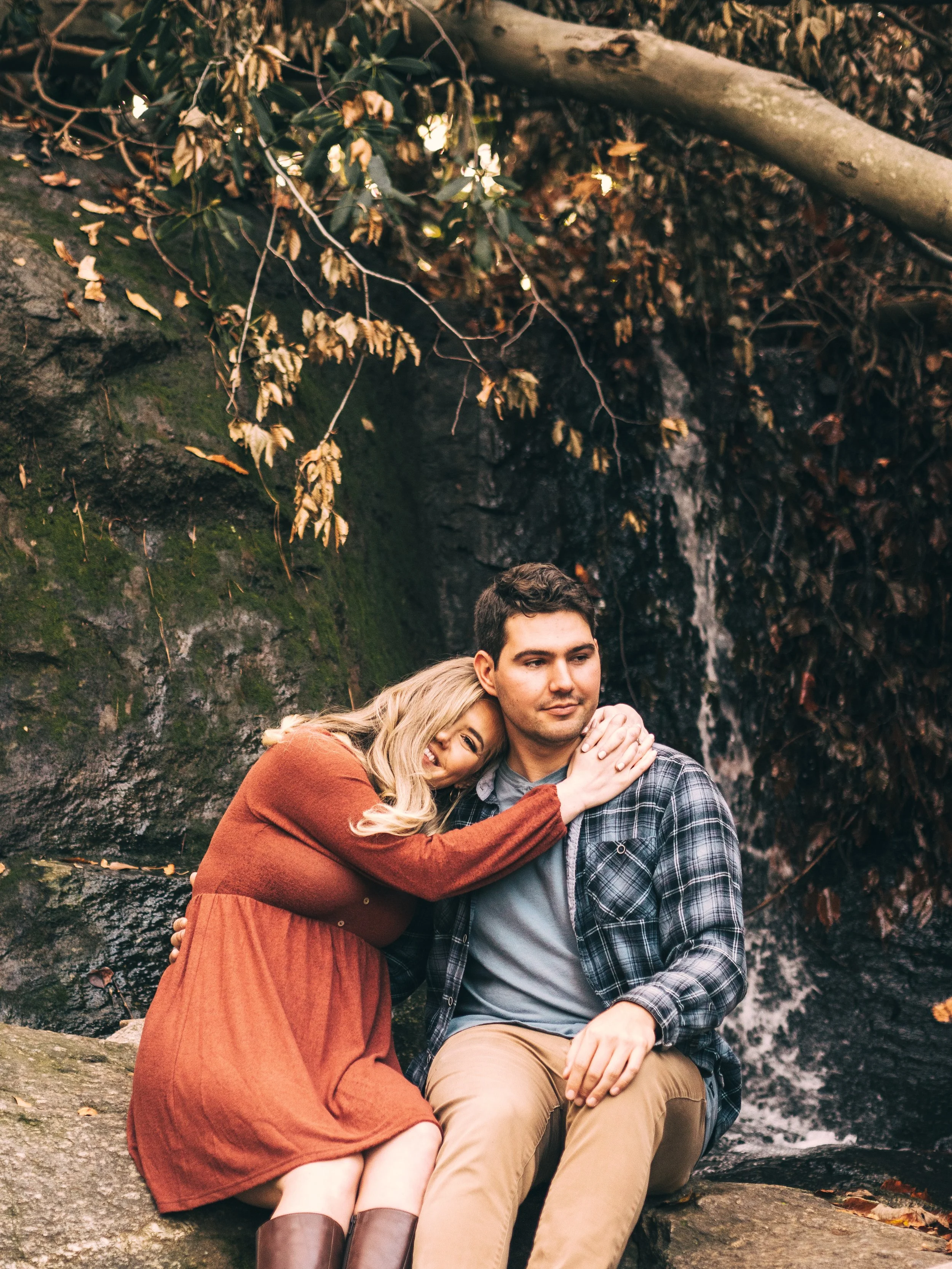 Tyler and Leslie Great Falls Park Greenville South Carolina engagement photos