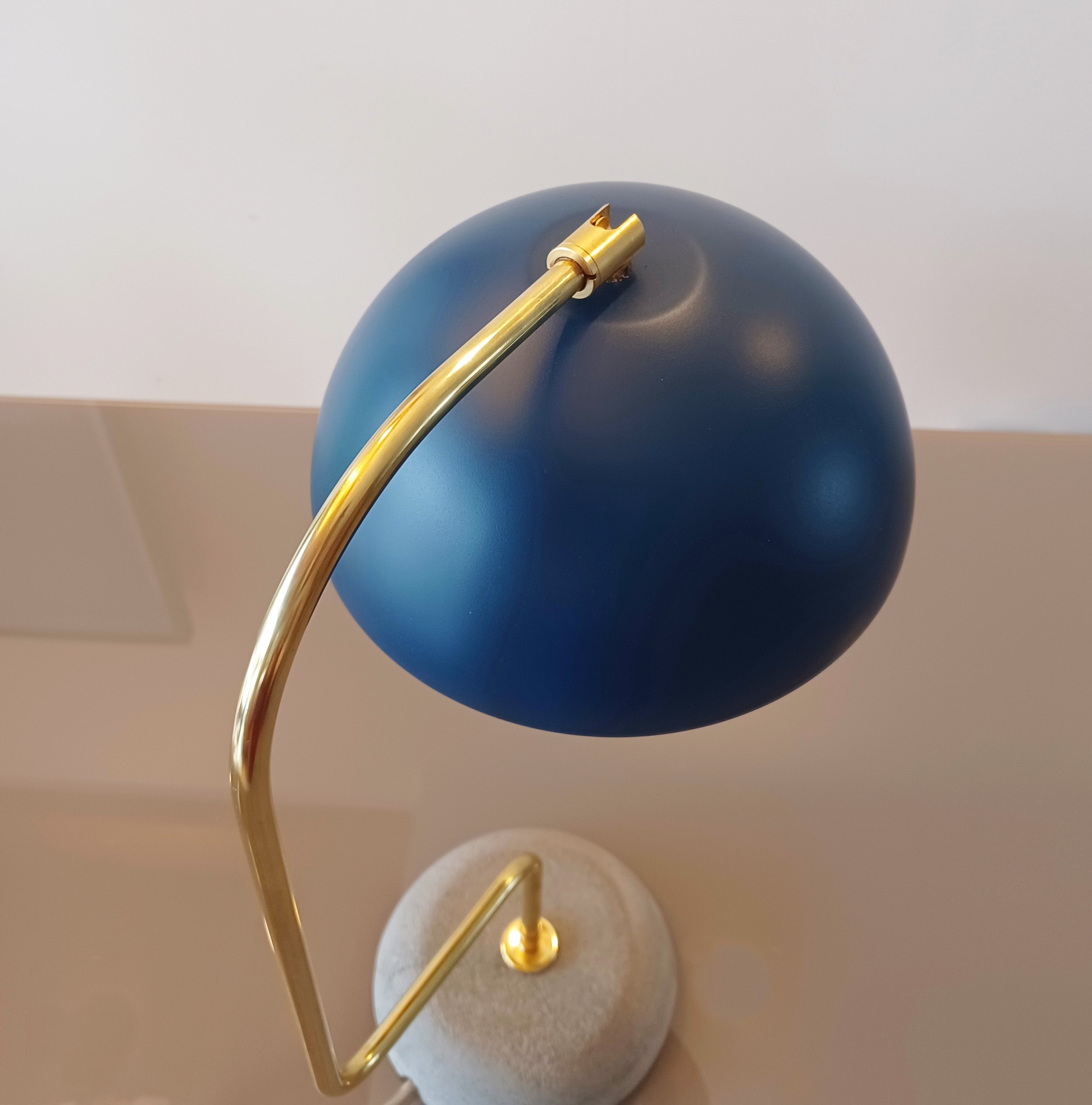 La_Bauhaus-01_Bleu_Nuit-05.jpg