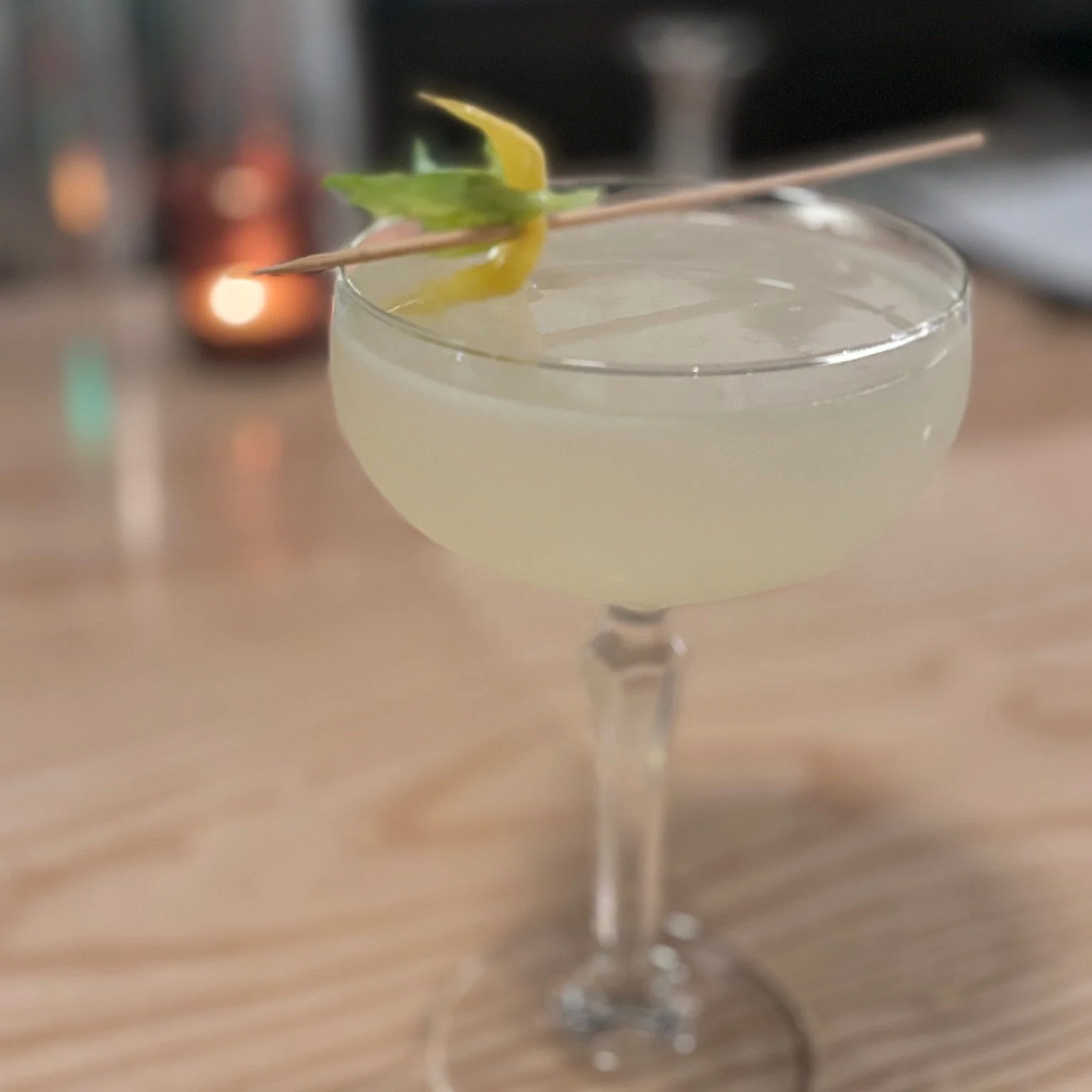this lil guy is the celery lemon fizz, and if you're not careful you'll drink it in 3 gulps
