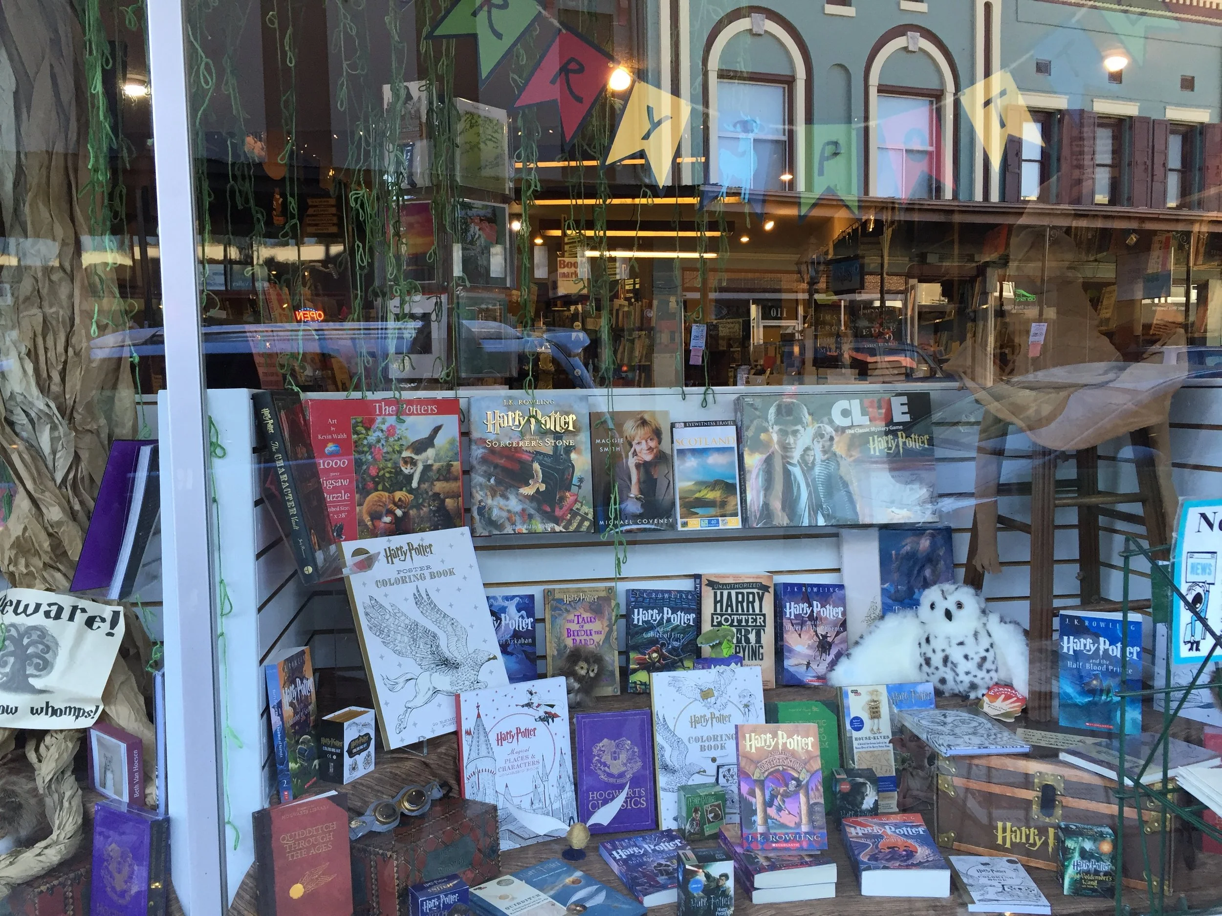 happy birthday harry potter II - bookstore