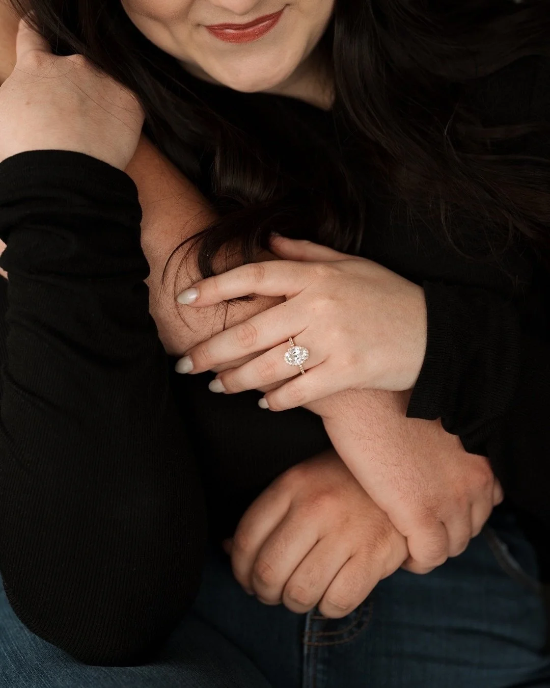 Studio engagement sessions are underrated and I would like to do MORE of them!!!