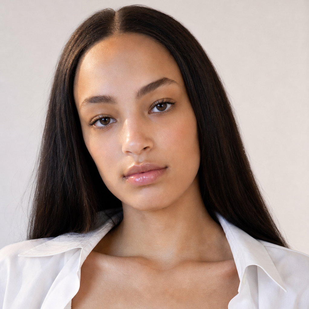 SIENNA ROBINSON