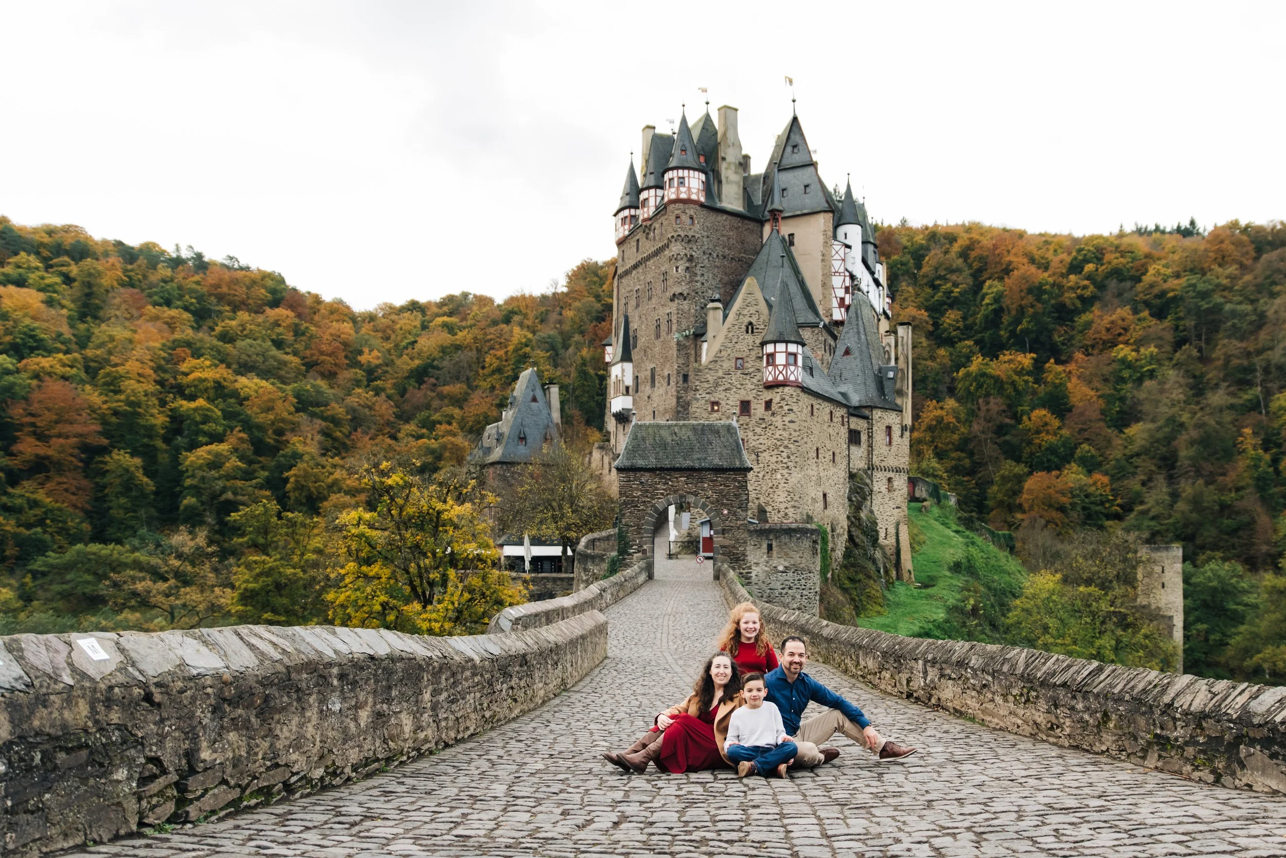 Parents and children during a Burg Eltz family photo session