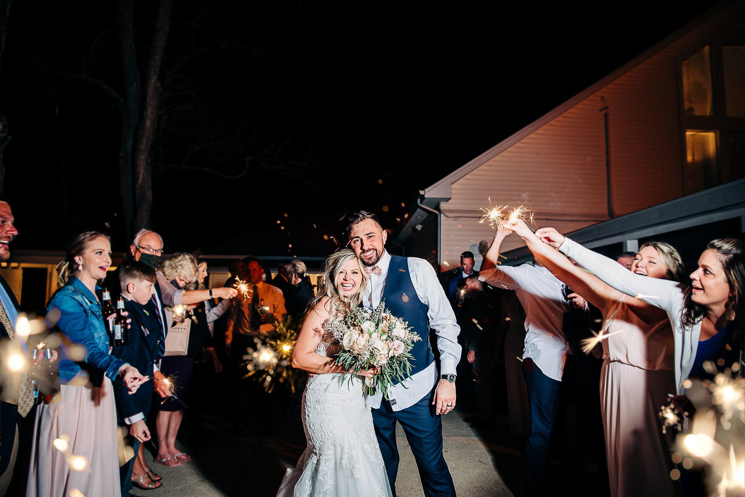  maryland wedding photographer - celebrations at the bay 