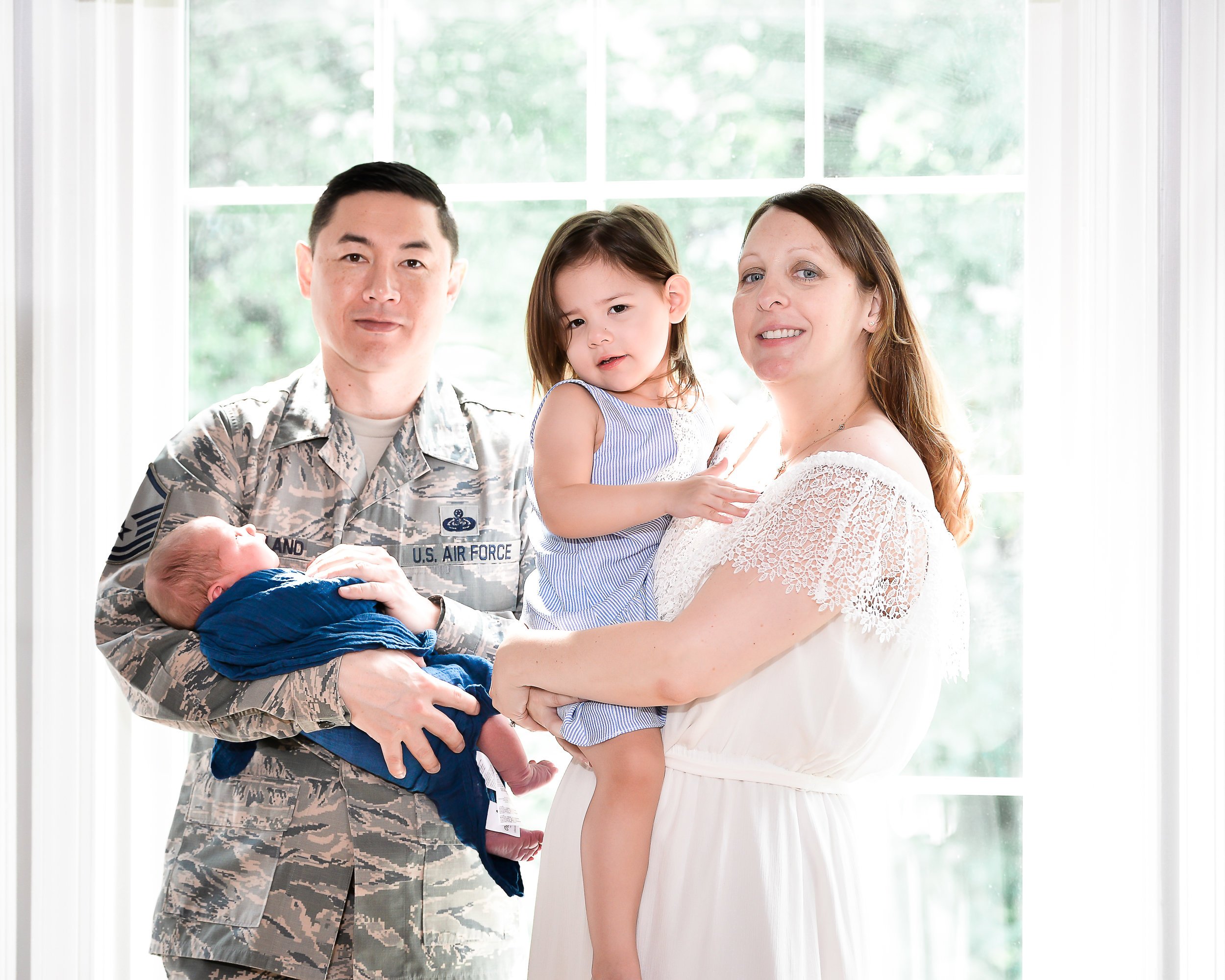 Newborn Lifestyle Photo Shoot in Virginia