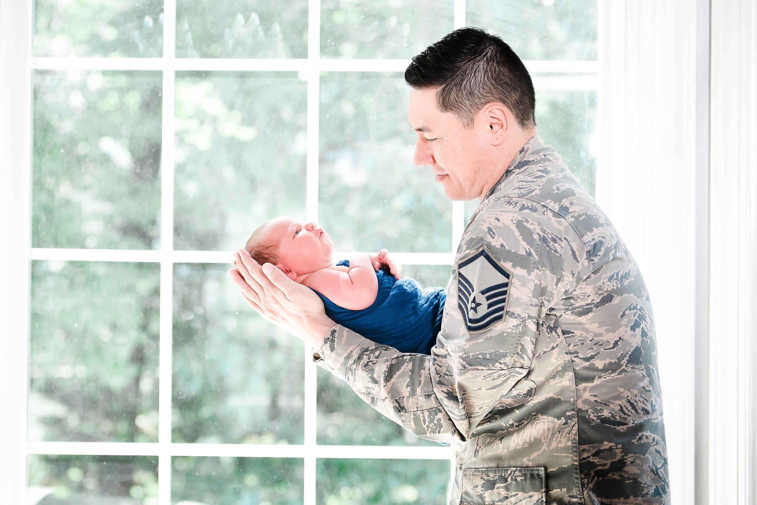 Lifestyle Newborn Photoshoot in Virginia DC MD