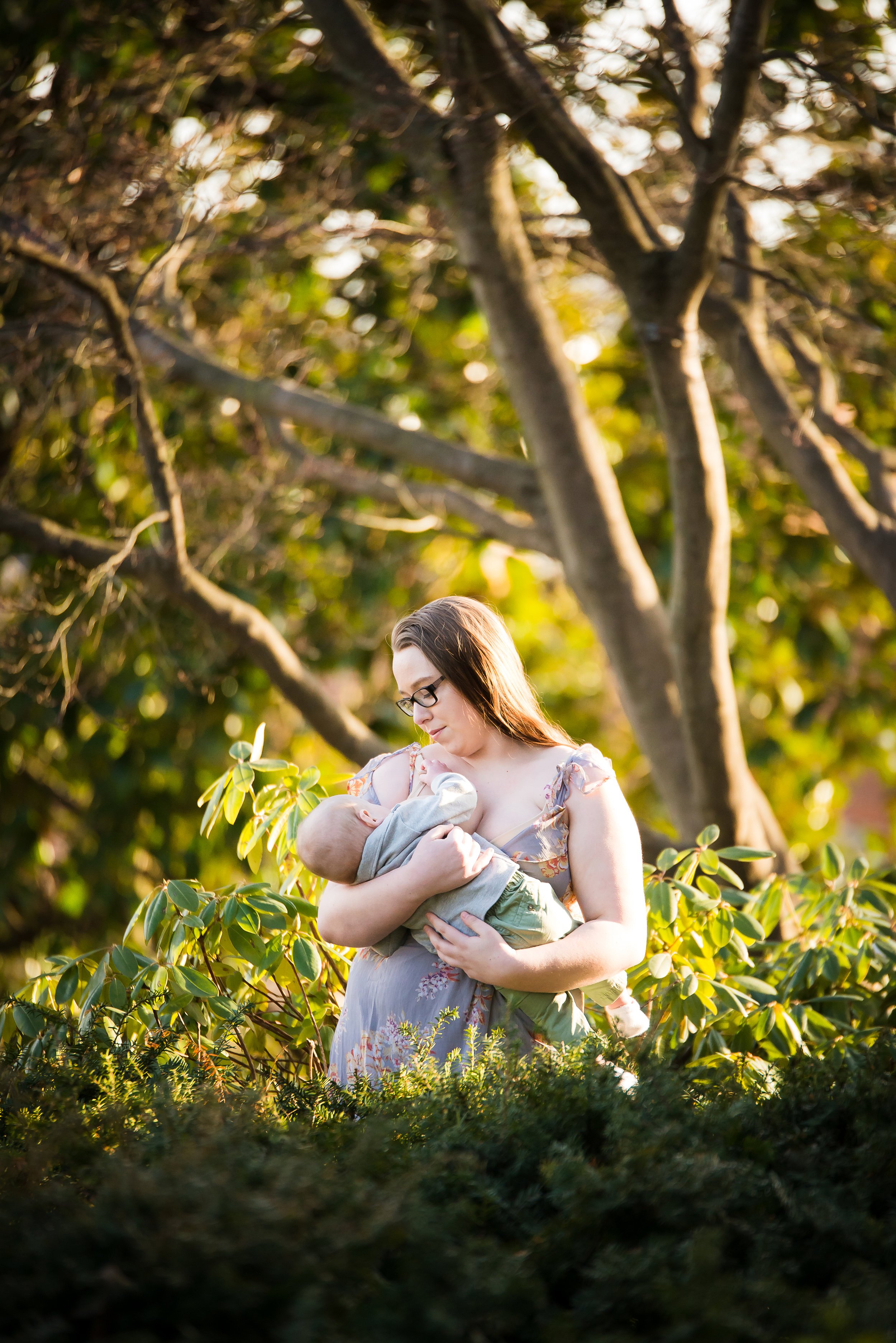 Breastfeeding photoshoot Annapolis MD 