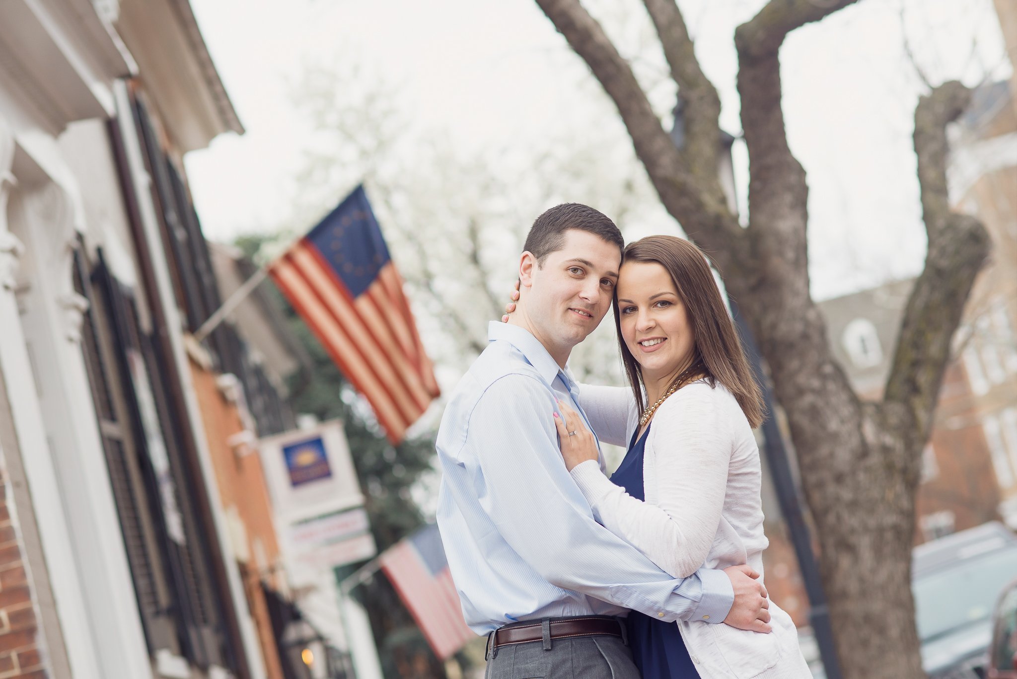 couples photos in old town alexandria