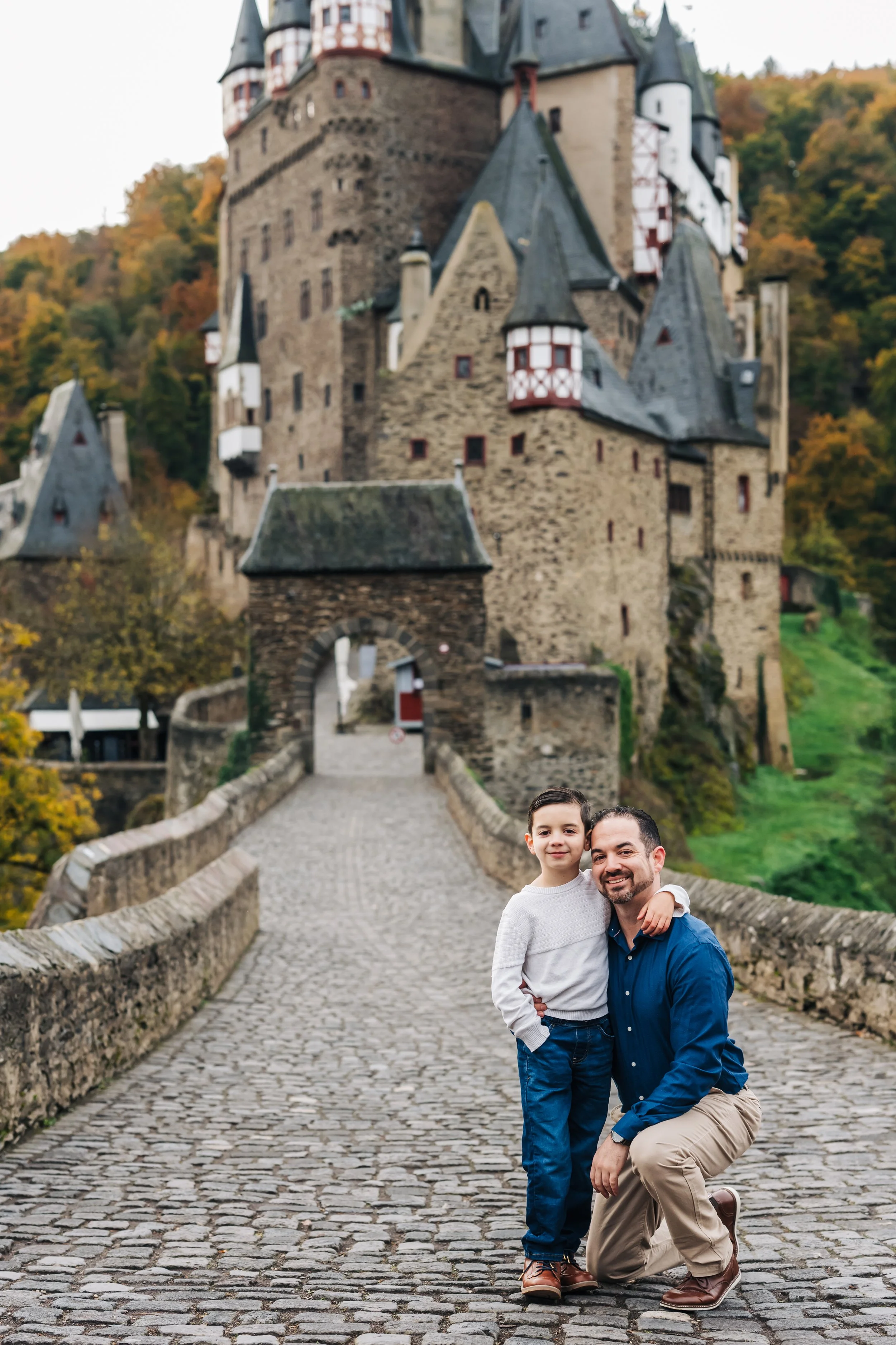 Burg Eltz Family Photographer-50.jpg