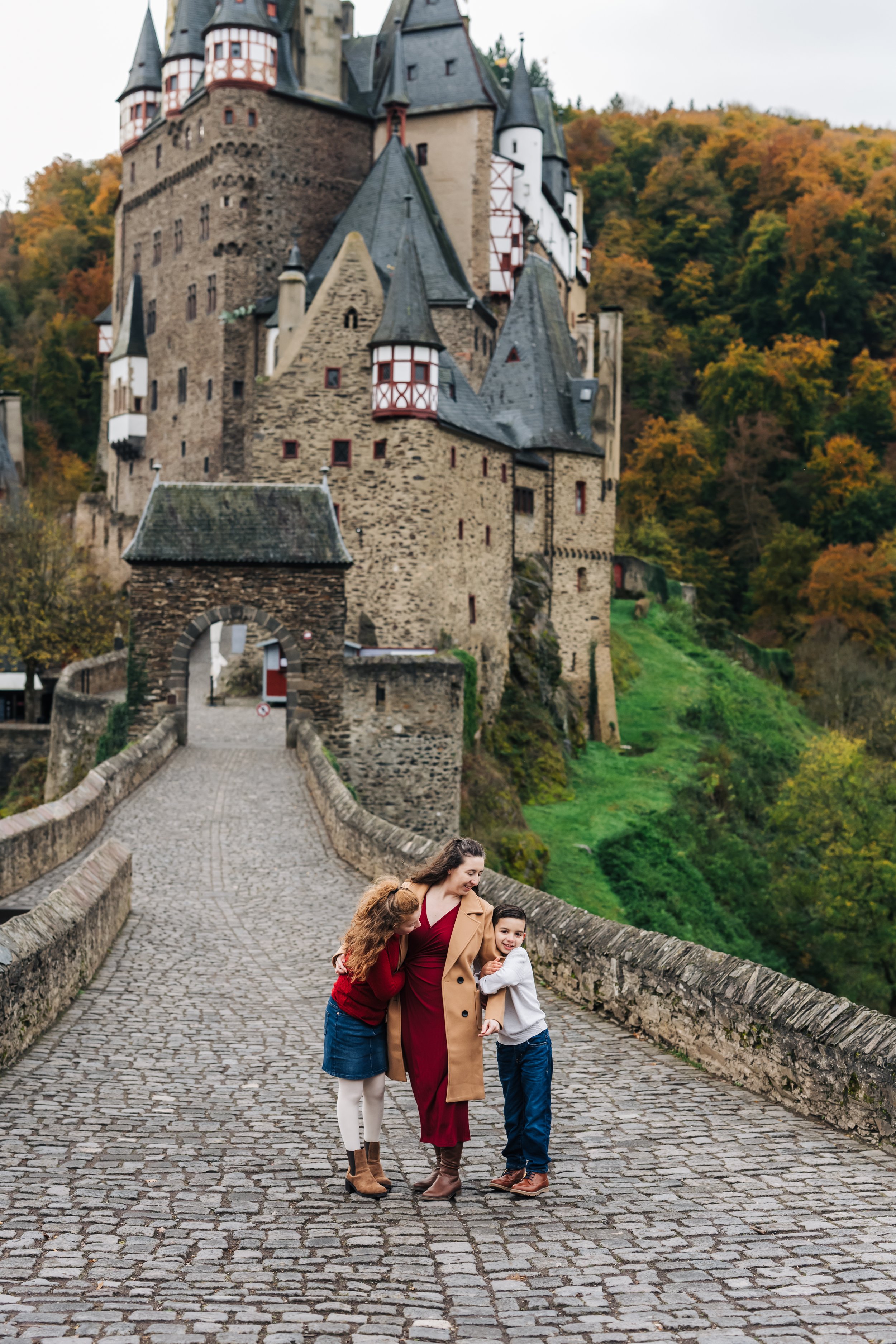 Burg Eltz Family Photographer-72.jpg
