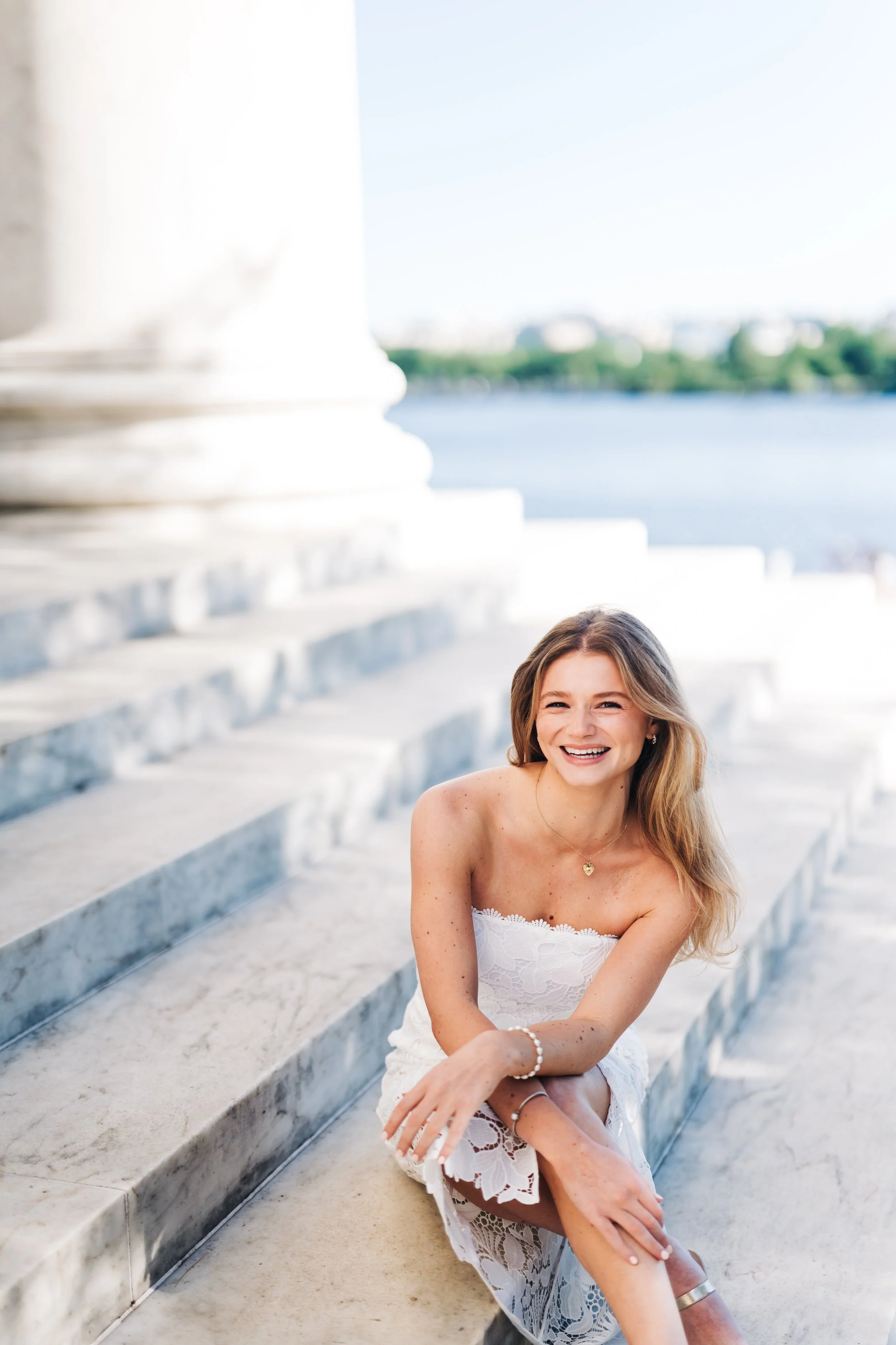 DC Grad Photos at Jefferson Memorial25.JPG