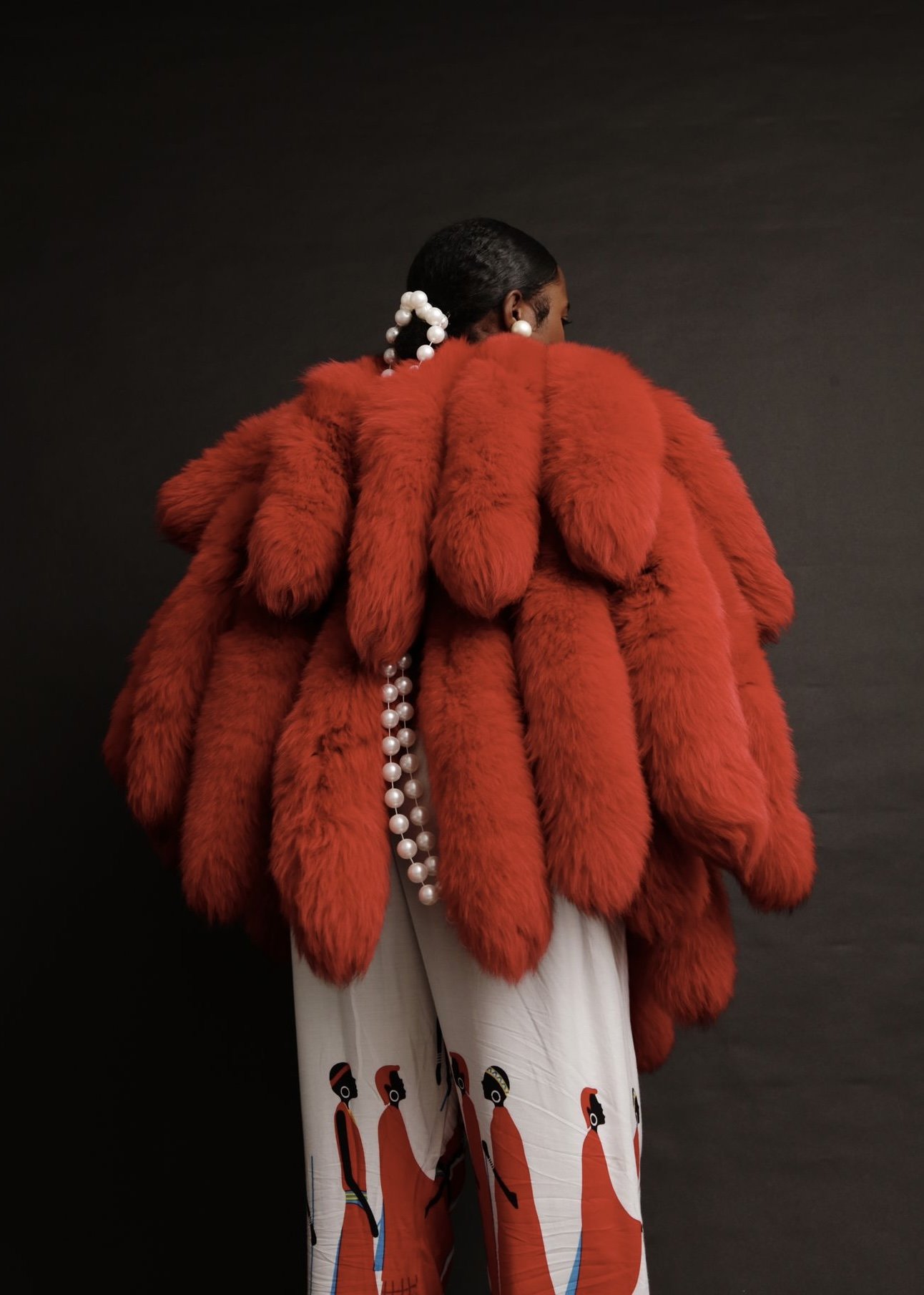 bethany faced bakwards in red fur.JPEG