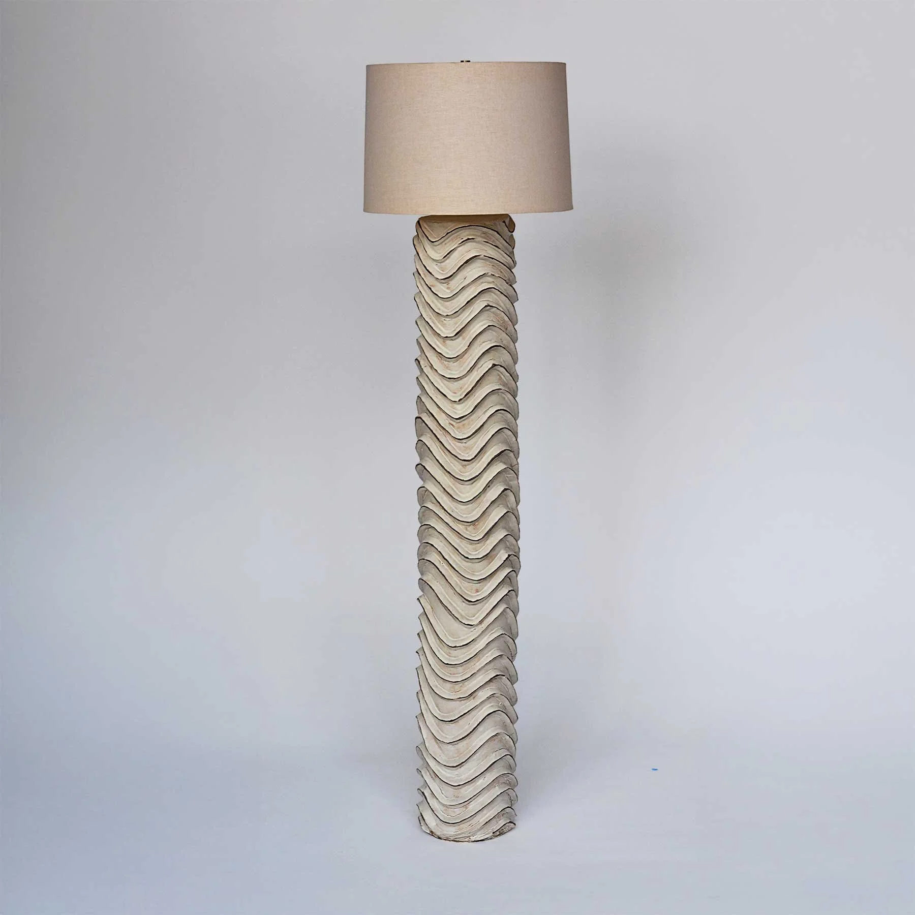 0384_WavePatternLampIvoryBrownSlipGlossTall_WEB.jpg