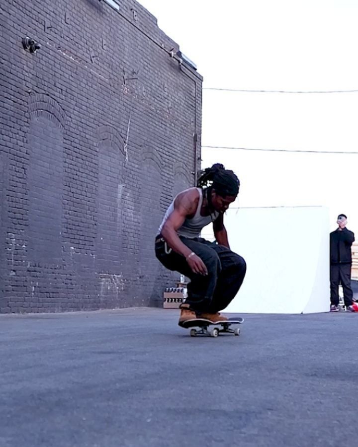 EDGE Sound Research had the opportunity to partner with @8thandsantafe to install Embodied Sound enabled flooring units at key traffic points at the @hufworldwide Summer Warehouse Event.  These flooring units were able to supply music and the opportu