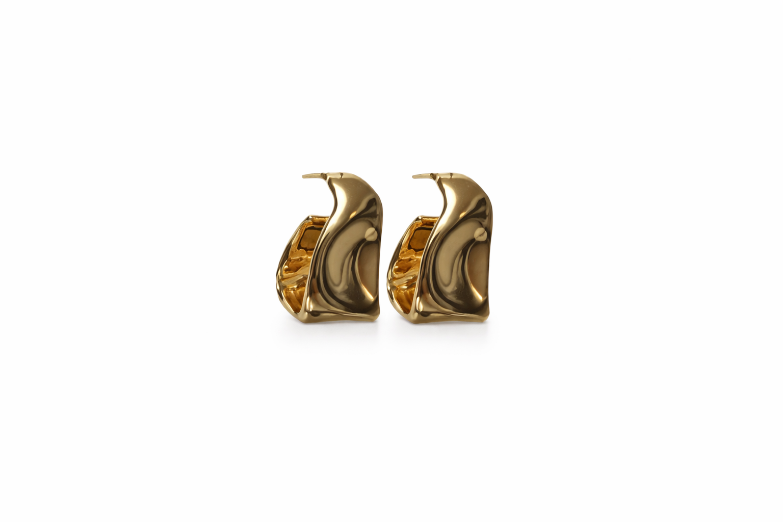 MAEVE HOOPS