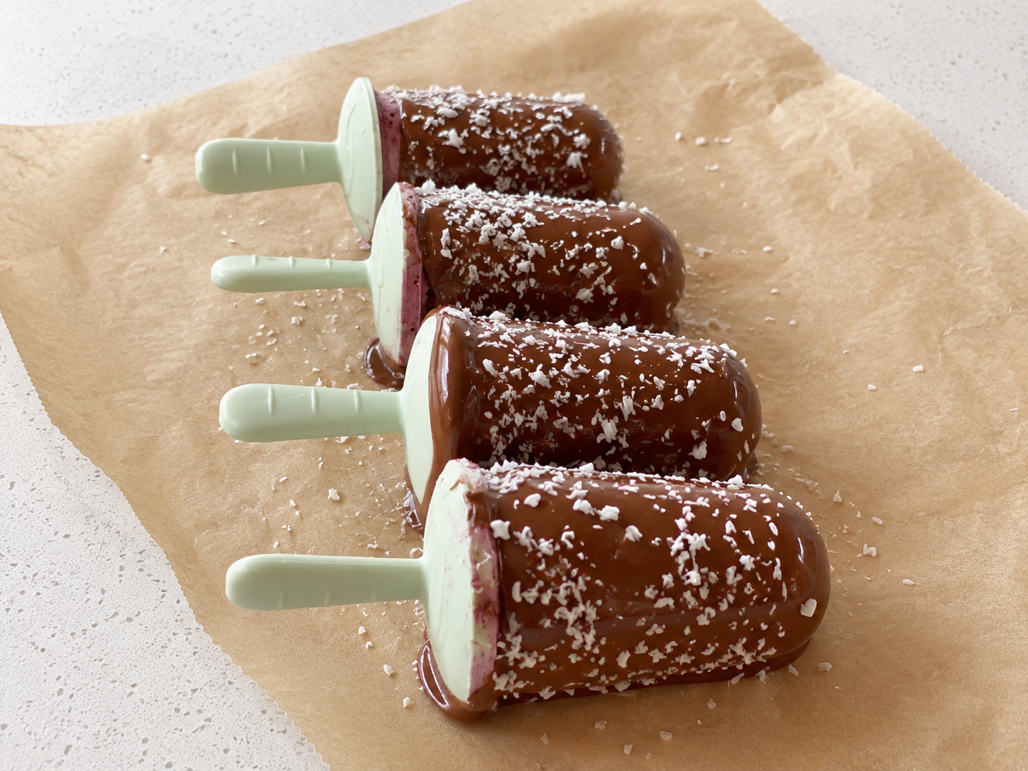 Chocolate-Dipped Blueberry Smoothie Popsicles