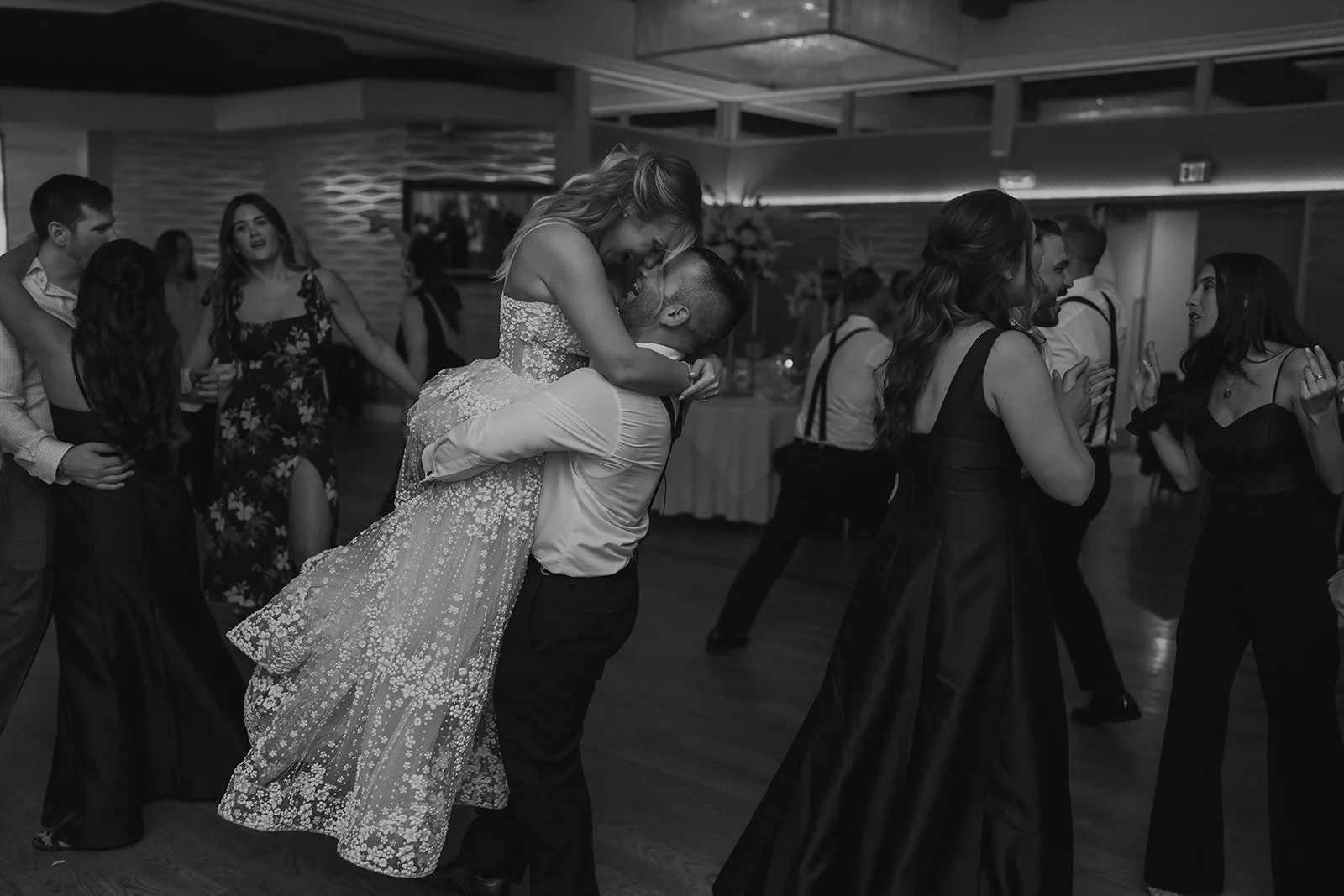 JJP 2024_Lindsay & Mike_Wedding Sneak_154_websize.jpg