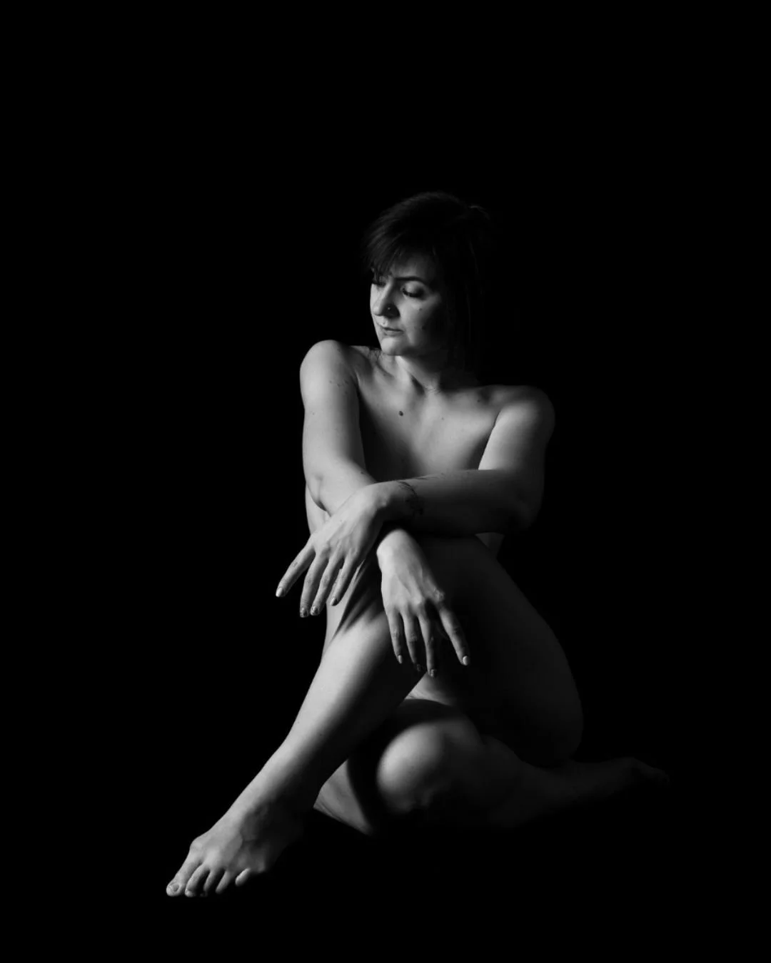 Sejtelmes művészi akt