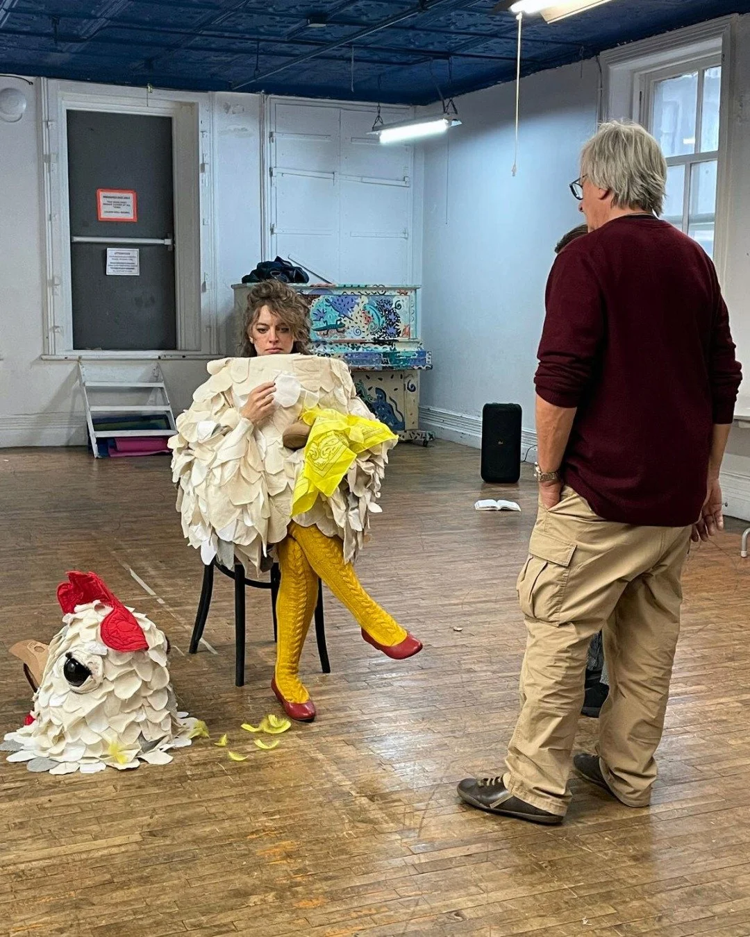 Meet the chicken!

A moment from rehearsal for UNCLE VANYA, as Dima works with the cast and the production takes shape.

Early Access is now open. Reserve your seat before public sales begin!
🔗 Link in bio