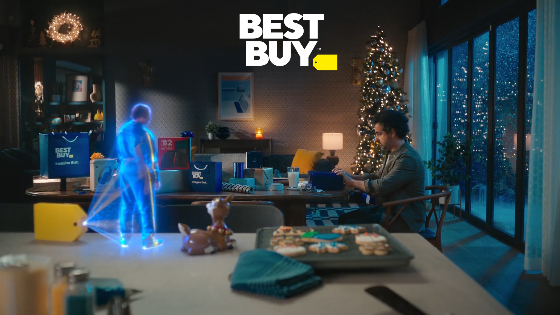 Best Buy - Holiday (Cookies & Cozy)