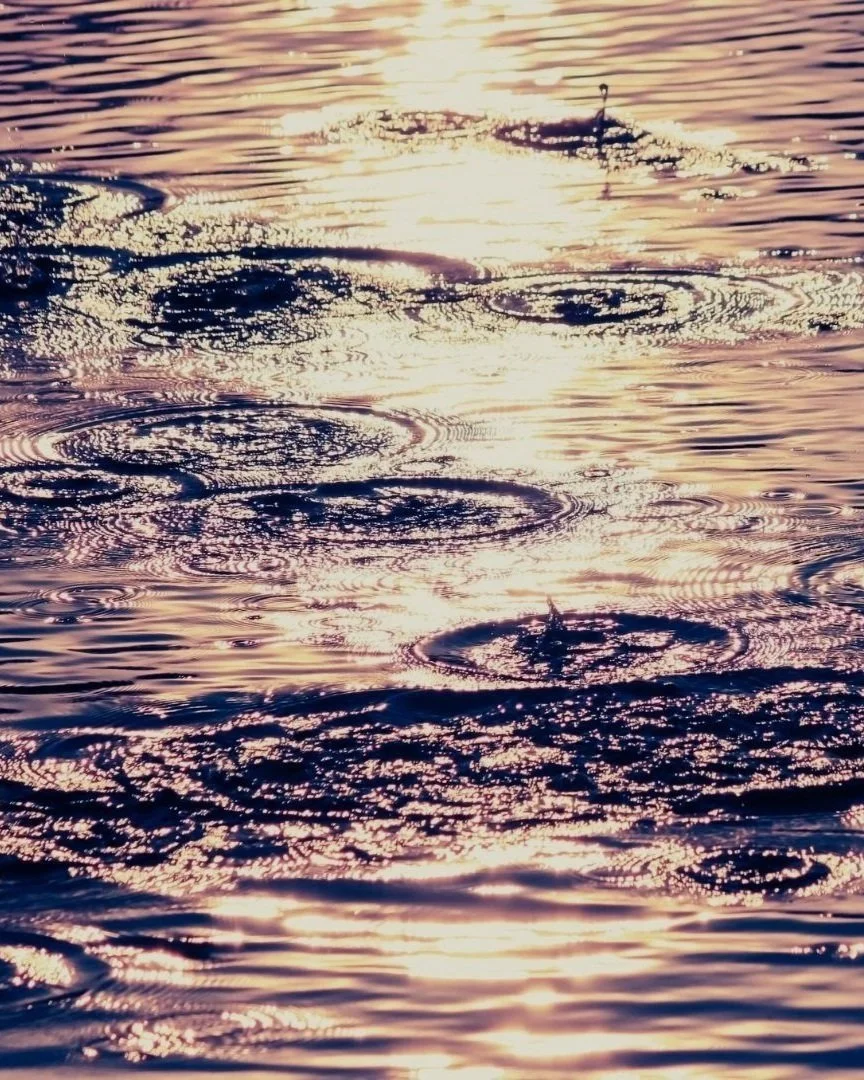 Harmonics in sound therapy represented by ripples in water