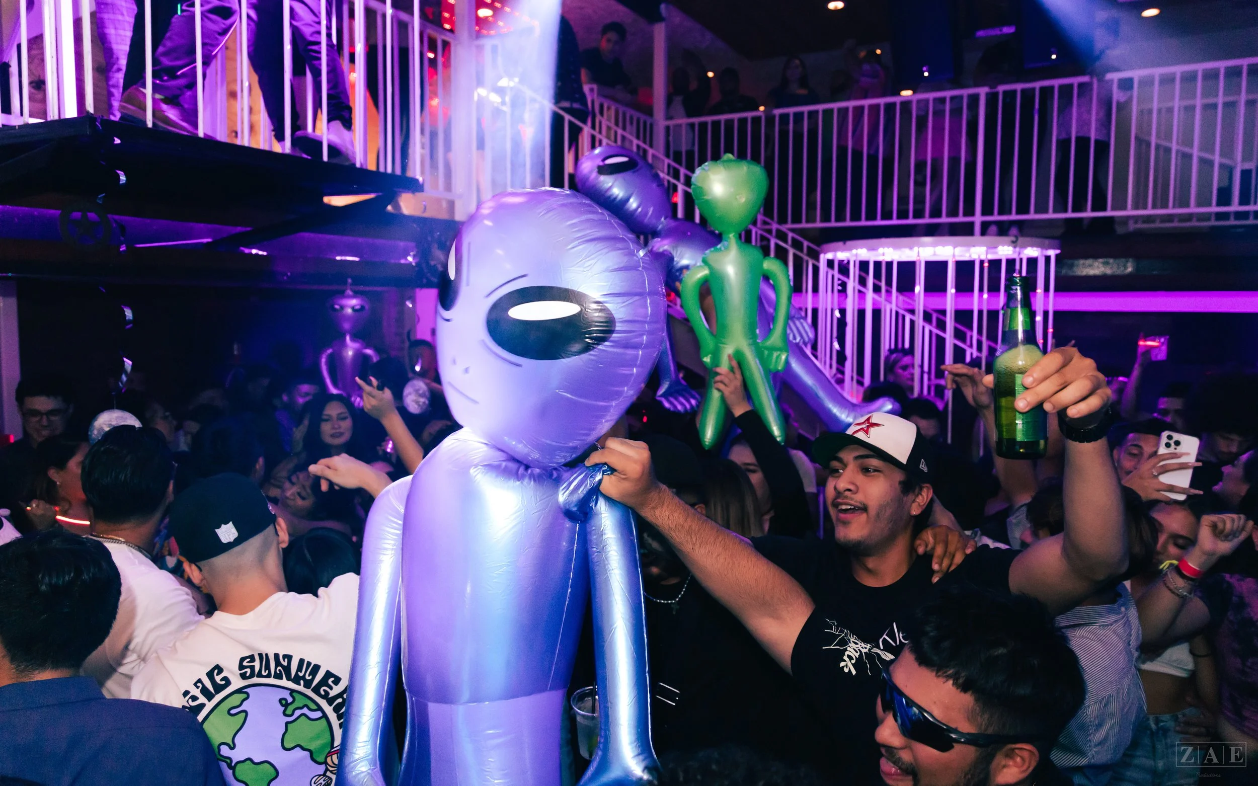 Interio Perreo World Pt. 2