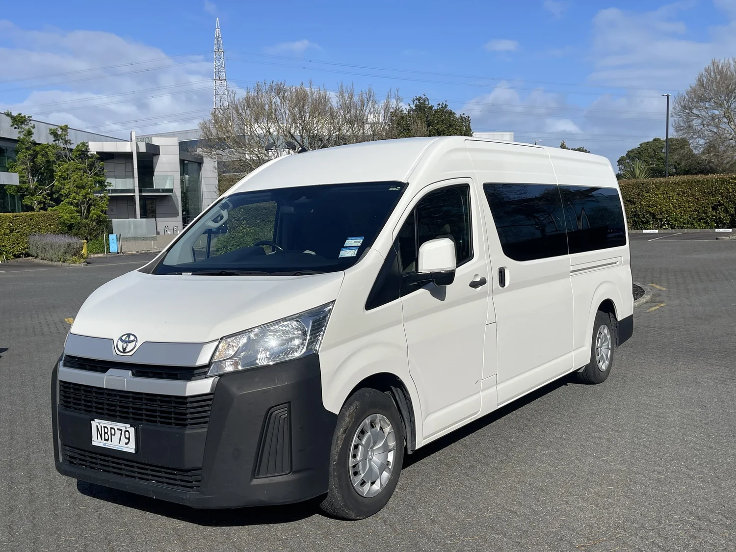 Toyota Hiace, white, front three-quarter exterior view