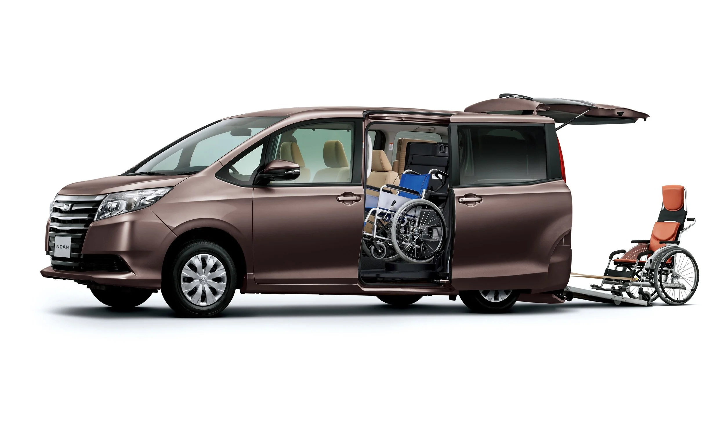 NOAH 2 - MM2022 - E.jpg