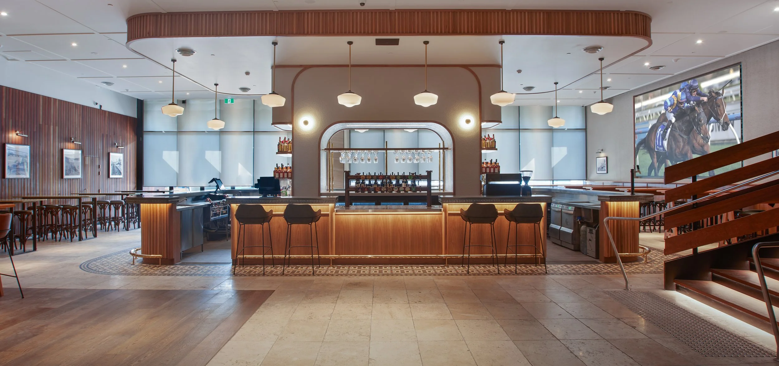 railway-hotel-gosford-pub-bar-steakhouse
