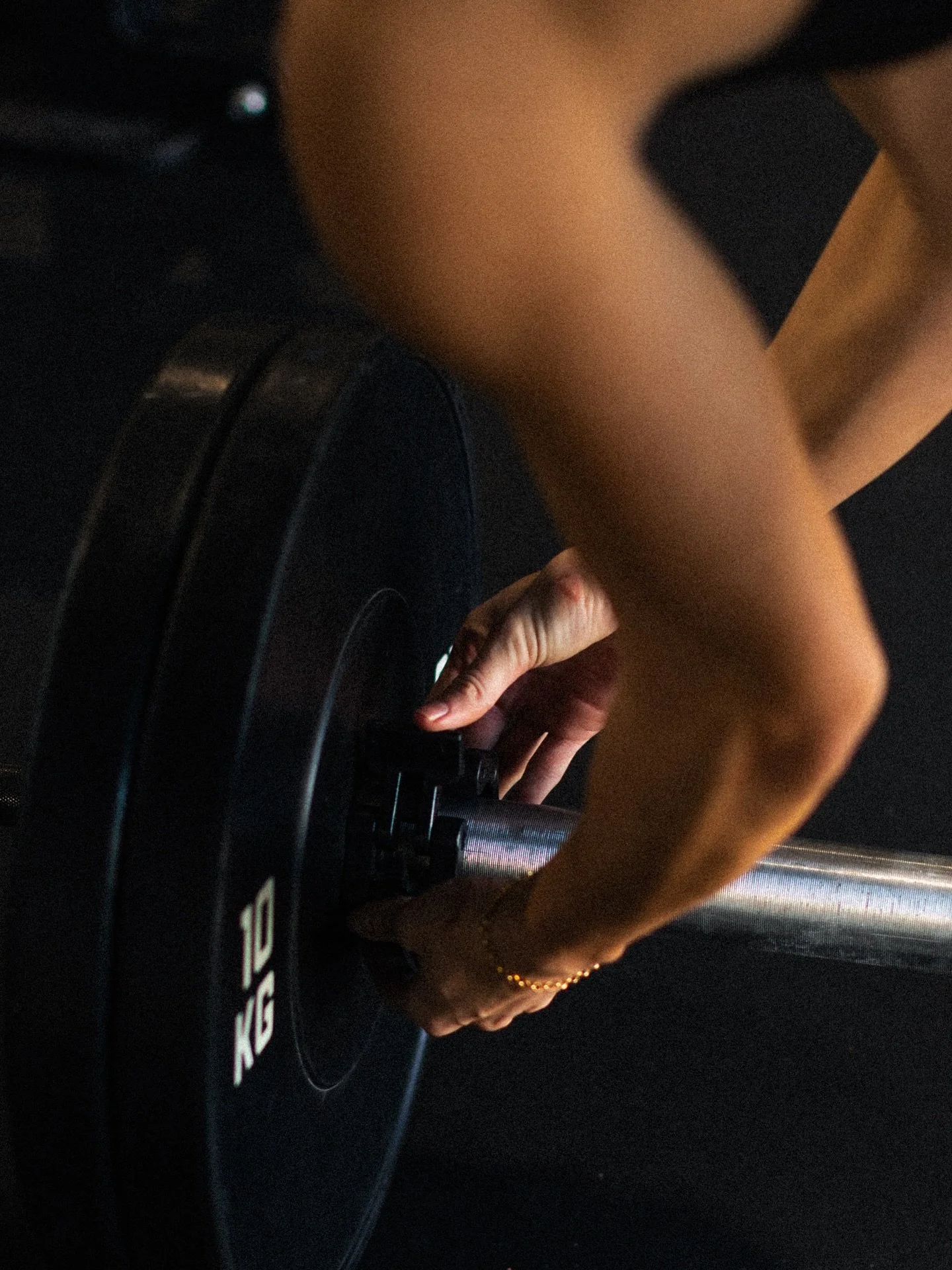 This week is all about transitioning, giving your body (and mind) a little breather from max-effort training while keeping the momentum rolling. 
You can expect:
	&bull;	Lower intensity sessions to help you recover
	&bull;	A focus on technique and qu
