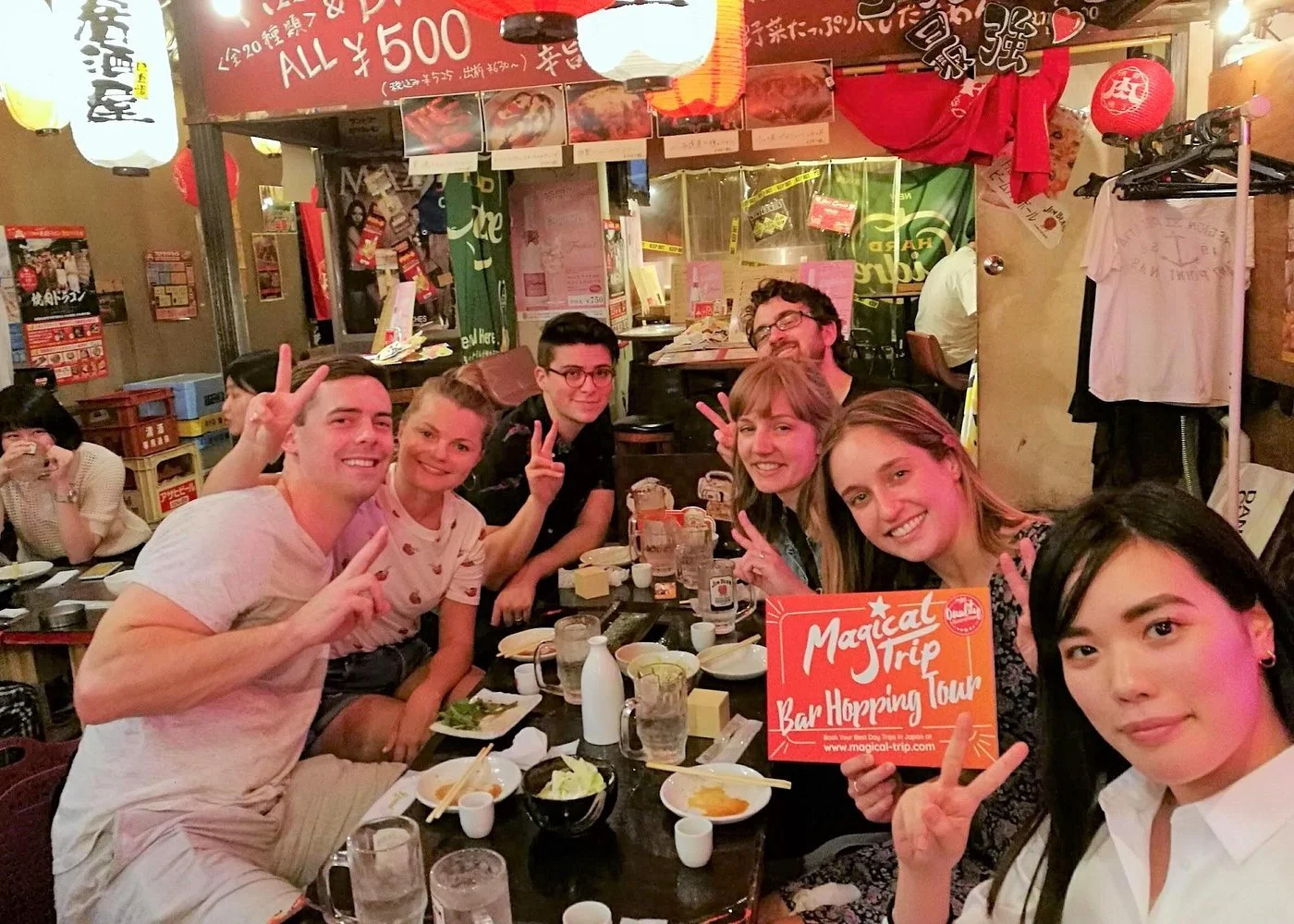 food tour in tokyo Japanese izakaya bar