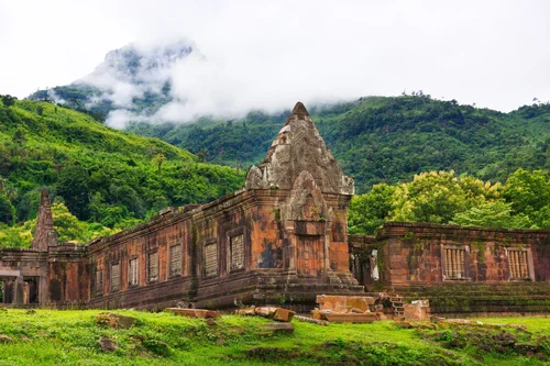ultimate-guide-to-vat-phou-the-ancient-khmer-temple-hidden-in-southern