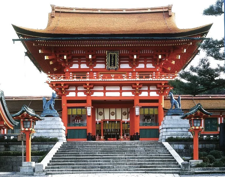 Visiting Fushimi Inari Taisha, 10,000 Torii Gates at this Famous Kyoto ...