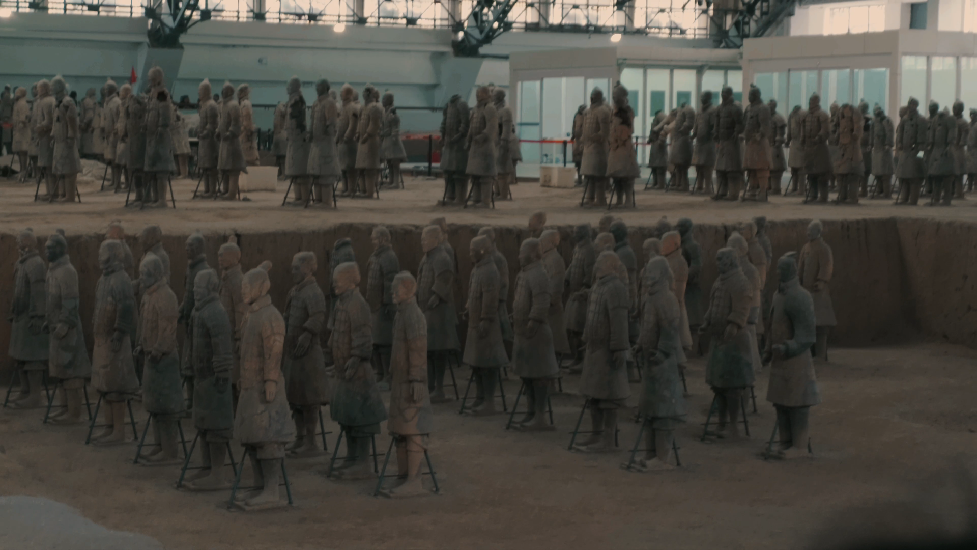 terracotta army warriors mausoleum of Qin Shi Huang