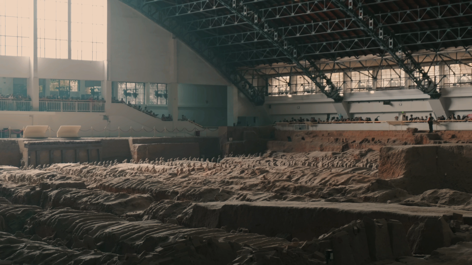 terracotta army warriors mausoleum of Qin Shi Huang