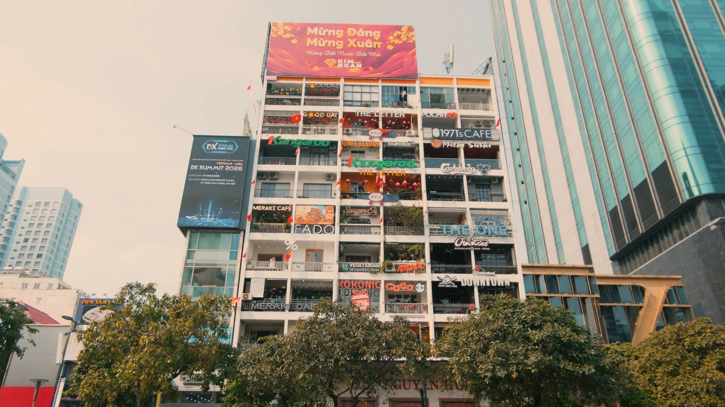 Cafe Apartments in Ho Chi Minh City