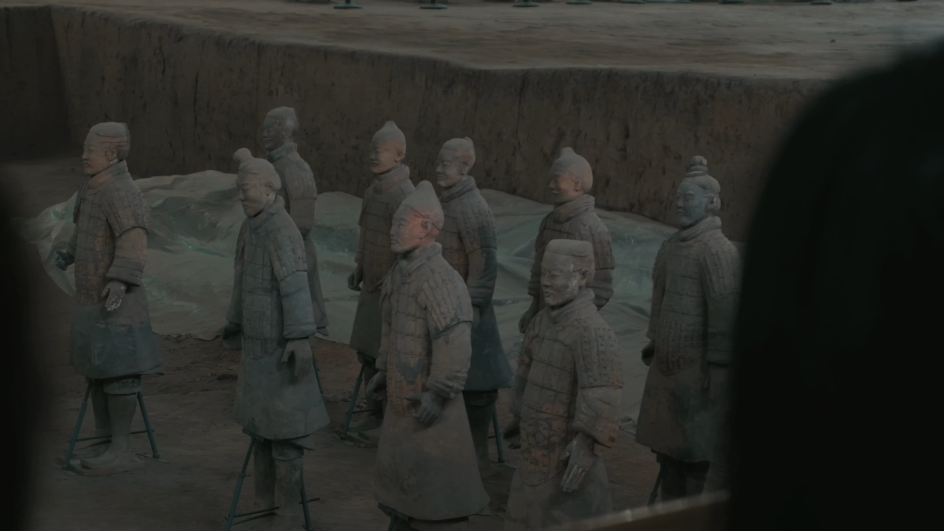 terracotta army warriors mausoleum of Qin Shi Huang