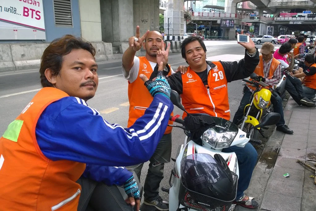 Bangkok motorbike taxi win motosai