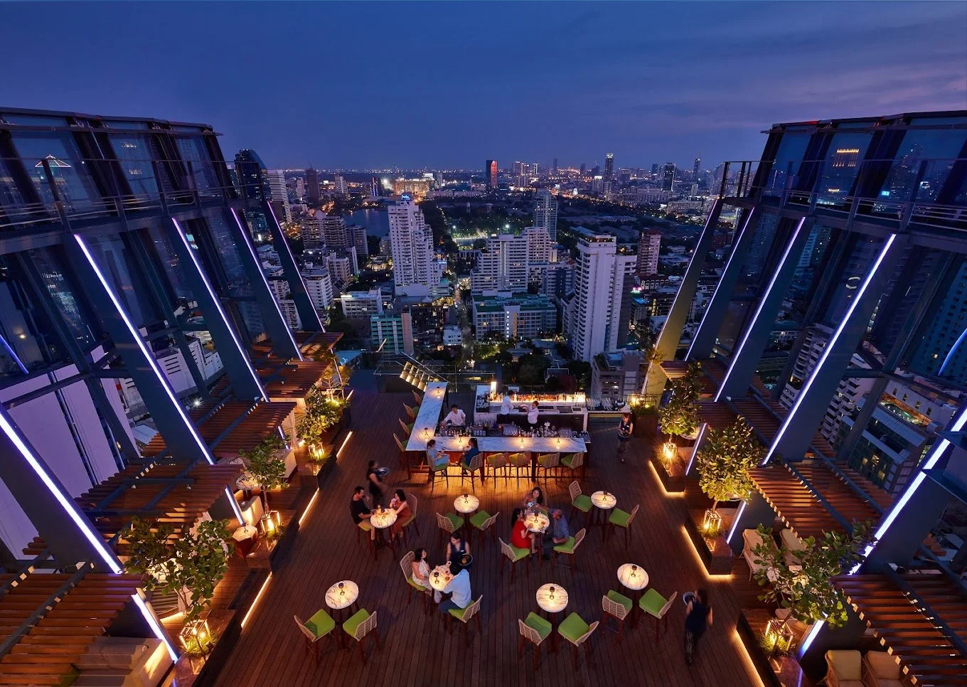 rooftop bars in bangkok Spectrum Lounge & Bar