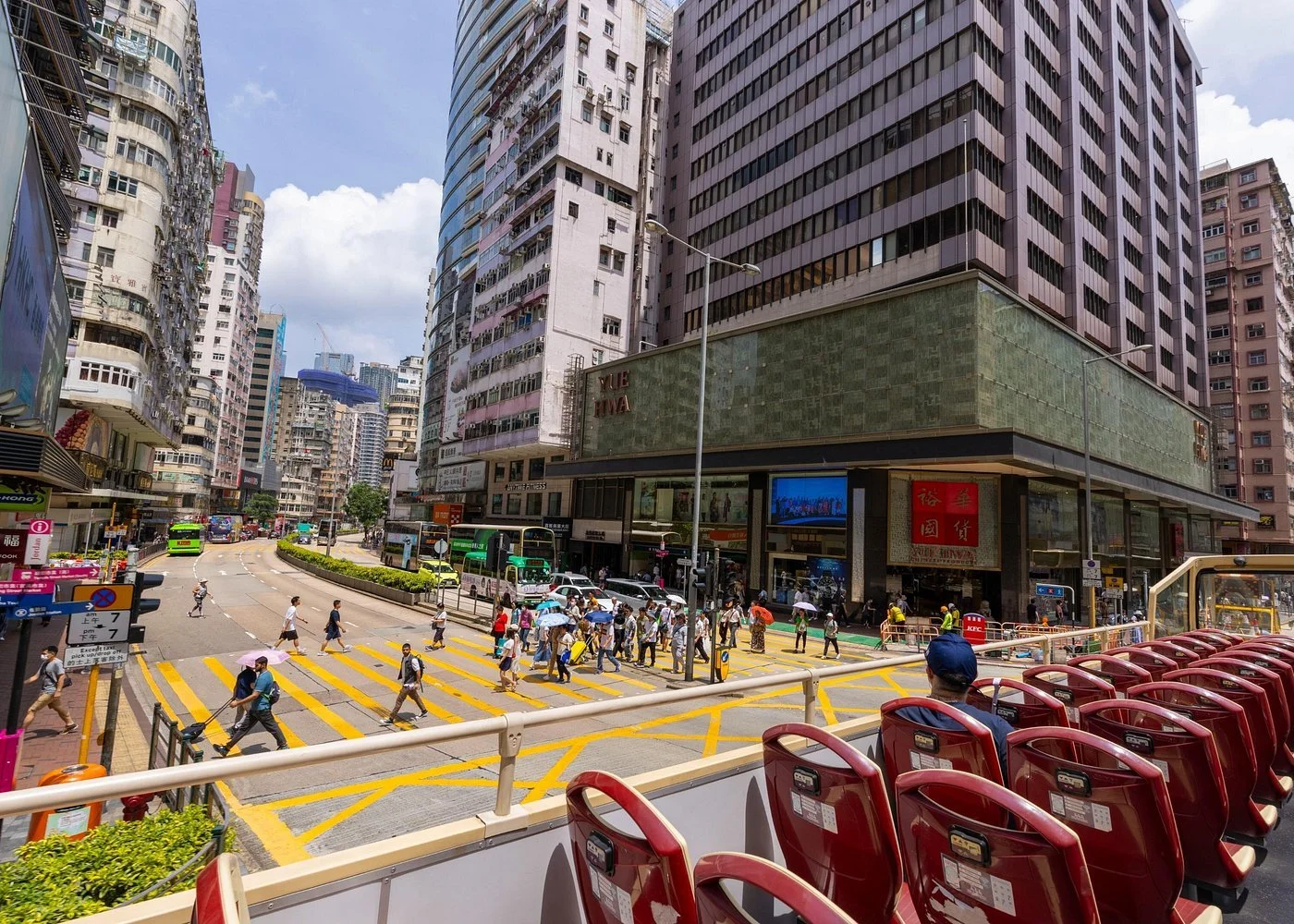 Hong kong open top hop on hop off sightseeing bus tour